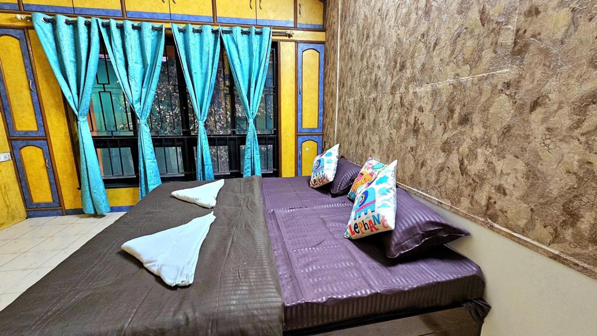 Elephant House - Boutique Hostel & Cowork Méribel Village Extérieur photo